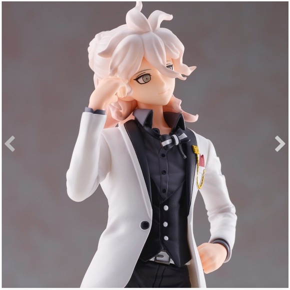 Anime Character Figure in White and Black Outfit - Picture 7 of 13